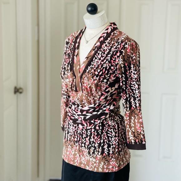 EUC BCBG  MAXAZRIA Jersey Top/ Size M - Picture 4 of 10